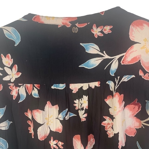 Billabong Women's Size M V Neck Tie Black Pink Floral Rayon Long Balloon Sleeve - Picture 7 of 12